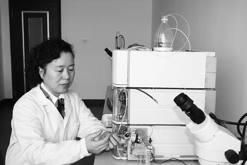 董事長(zhǎng)介紹：董何彥(圖3)